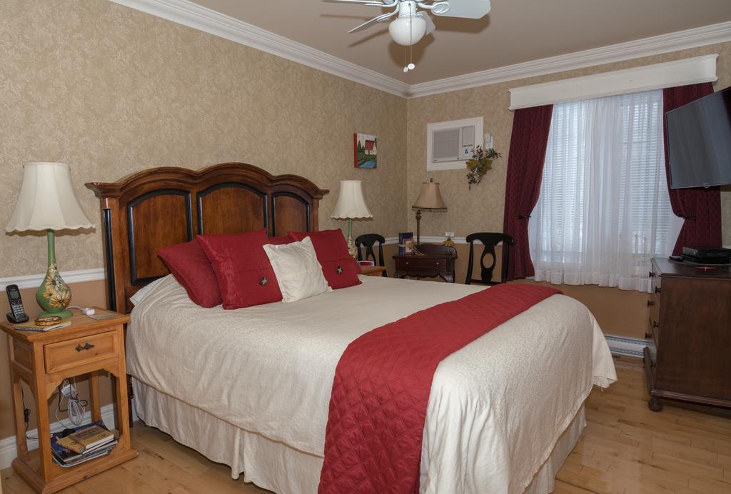 Au Nidaigle Bed and Breakfast Saint-Basile Buitenkant foto