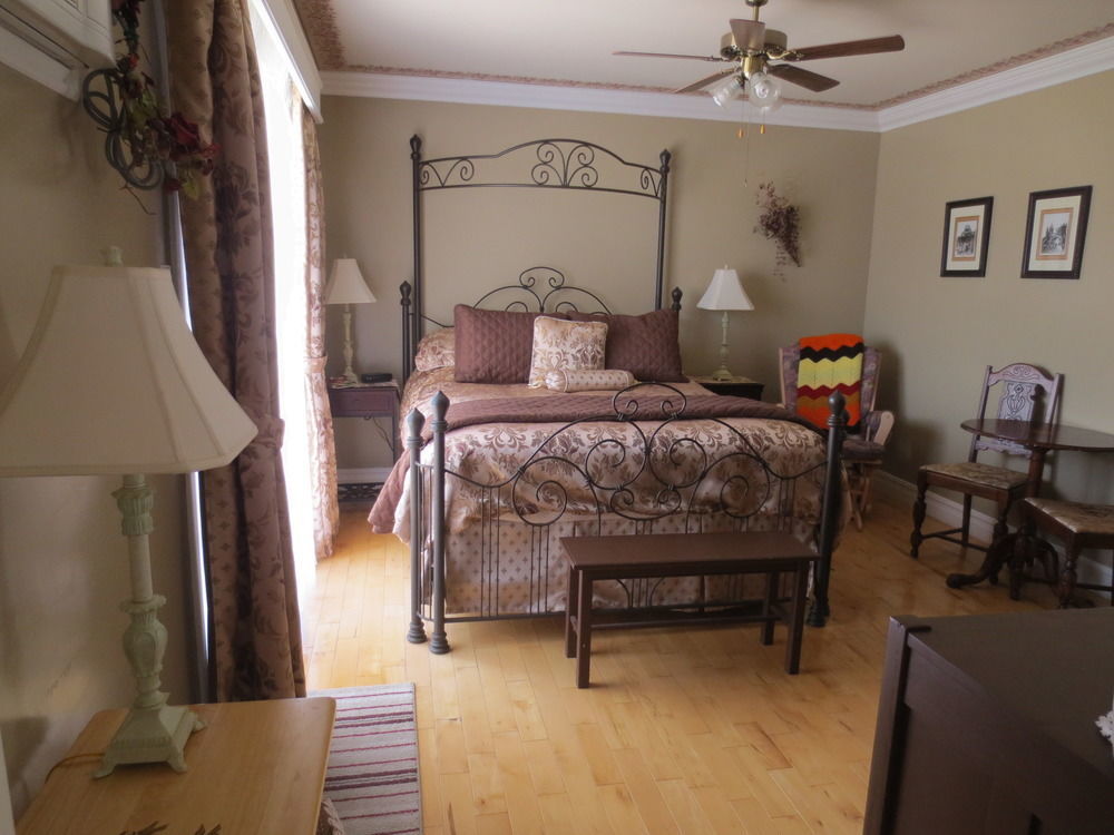 Au Nidaigle Bed and Breakfast Saint-Basile Buitenkant foto